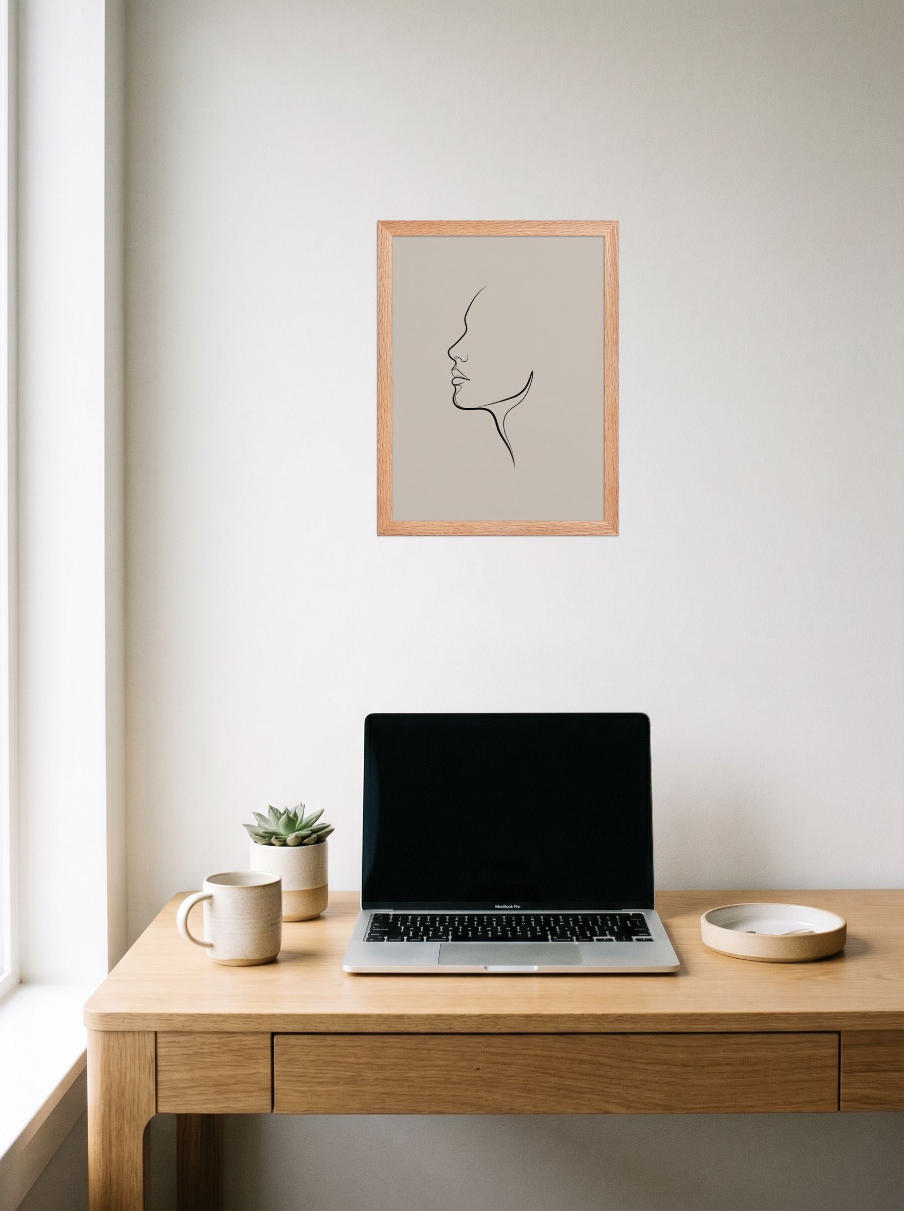 Silent Contour Mockup
